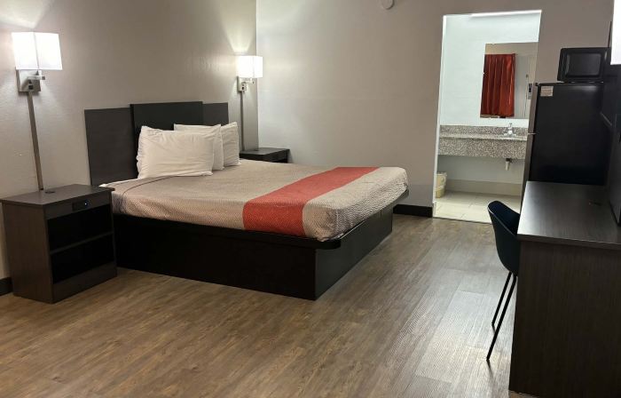 Motel 6 Macclenny, FL