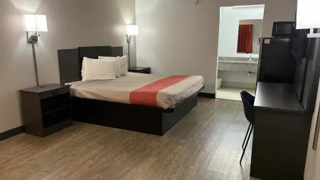 Motel 6 Macclenny, FL Отели в г. Бейкер