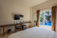 East Marina Guesthouse Отели рядом с достопримечательностью «Kanawa Island»