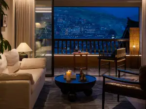 Luanxi Hidden Luxury Private Hot Spring Panorama Guesthouse