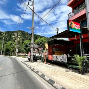 Coco Mountain View Guesthouse