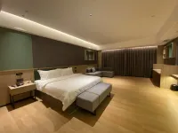 Jinnang Fanyu Hotel (Zhanjiang Bay Bridge Wanda) - Esports