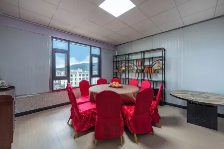 yonlian hotel Отели в г. Юншэн