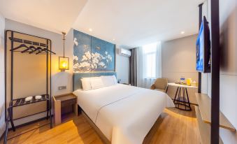 Magnotel Classic Xining high-speed railway station Dashizi Mojia street Hotel