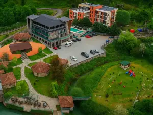 Tskaltubo史詩酒店和水療中心