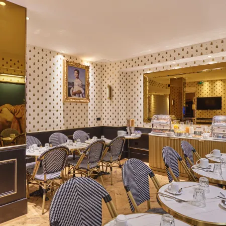 Hotel Eiffel Petit Louvre Отели рядом с достопримечательностью «16-й округ: Пасси»