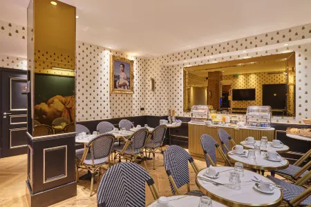 Hotel Eiffel Petit Louvre Отели рядом с достопримечательностью «Эйфелева башня»