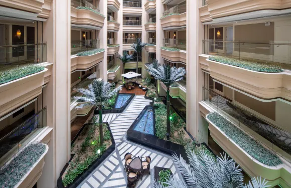 南通中庭麗呈酒店（濠河景區圓融廣場店）