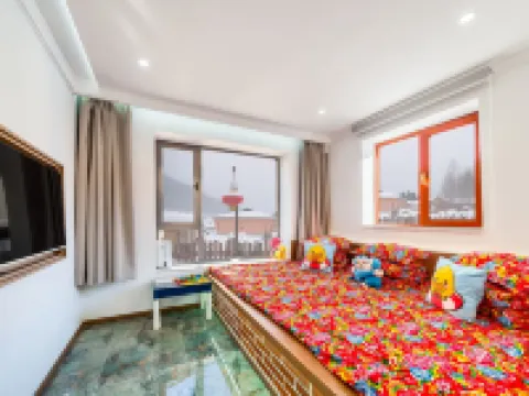 Biluo Star River Homestay Hotels near Xueyun Street