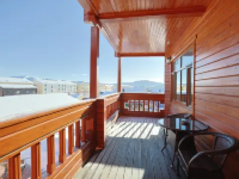 Mohe Youran Mountain Residence Hotel di Mohe