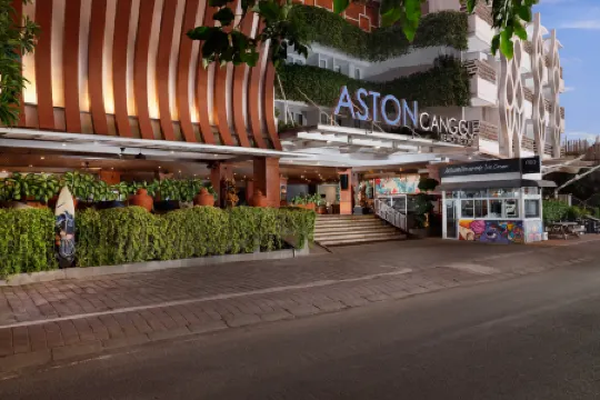 Aston Canggu Beach Resort Отели рядом с достопримечательностью «Villa Simona Oasis»
