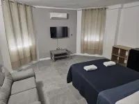 Velis Hotel