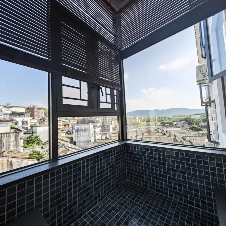 Yuanshe Tangwu · Chinese Wabi-Sabi Hot Springs Boutique Stay