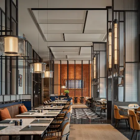 Four Points by Sheraton Fuzhou, Jin’an Отели рядом с достопримечательностью «Фучжоу Третья Средняя Школа (Школа Хуан)»