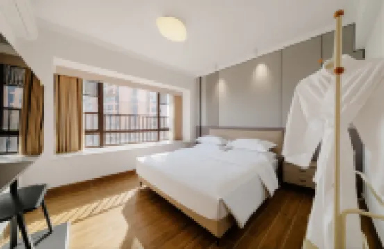 Floral Hotel· Moon Seaview Hotel
