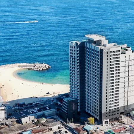 Plott The One Sokcho Xiella The Beach Отели рядом с достопримечательностью «Стадион Сокчхо»