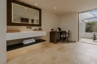 Suli Yinxie Seaview Vacation Guesthouse (Dali Longkan Wharf Branch)