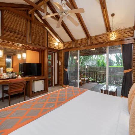 Home Phutoey River Kwai Hotspring & Nature Resort
