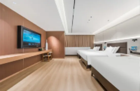 QingShan Holiday Inn