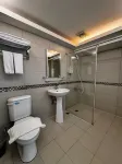 Xinguangge Business Hotel - 주차장