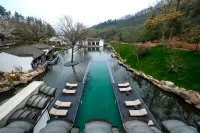 Hefei Lujiang Chunian Cultural Resort Hotel