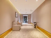 Four Seasons Hotel Hotels in Lingbi