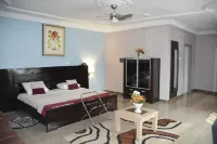 Royal Lee's Hotel โรงแรมใน