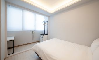 K-Grand Hostel Sinchon
