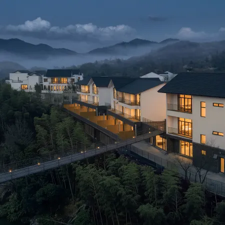 PUNAYA RETREAT