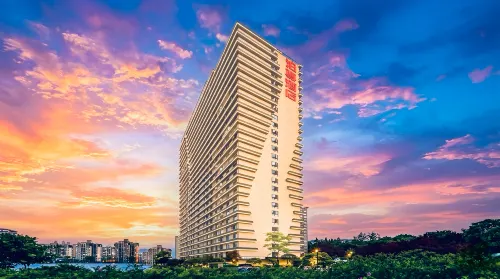 泊尊·雲境高空飯店（龍湖時代天街袁家崗地鐵站店）