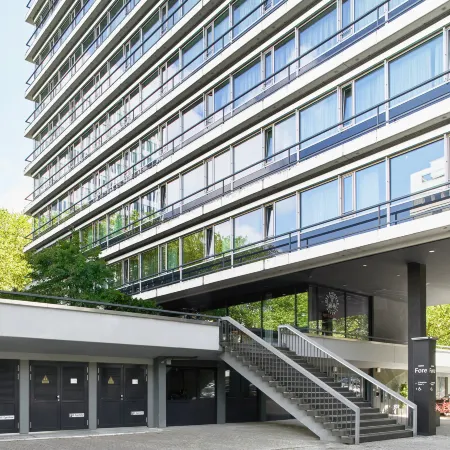 Numa Hamburg Fore