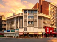 FUNGEE Hotel (Changsha IFS, Nanmenkou Station, Changsha) โรงแรมใกล้บ่อน้ำไป่ซา
