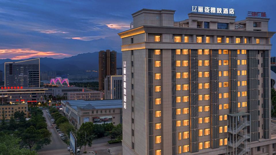 Lizi Elegant Hotel