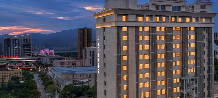 Lizi Elegant Hotel Hotéis em Baoji