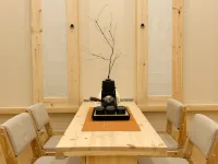 Golmok Stay – Hanok-style accommodation with hanbok experience, 5 minutes in nampo-dong,night market Hotel in zona Parco della Democrazia