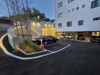 Sokcho Ritz Hotel - parkir