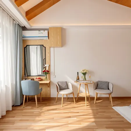 Dali Ruchu · Fangzai Scenic Apartment