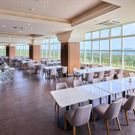 ANA Crowne Plaza RESORT OKINAWA URUMA HILLS by IHG