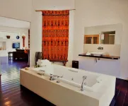 Blue Cliffs Retreat - Inns