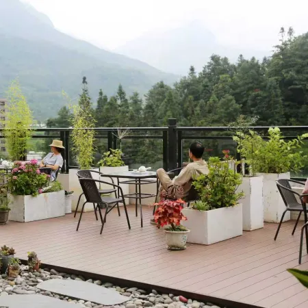 Guanlan Hotel (Wumeng Grass Plain)