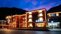 Jiuzhaigou National Park Muhe Hotel - 2-نجوم