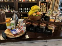 Heeton Concept Aparthotel Edinburgh Queen Street - breakfast