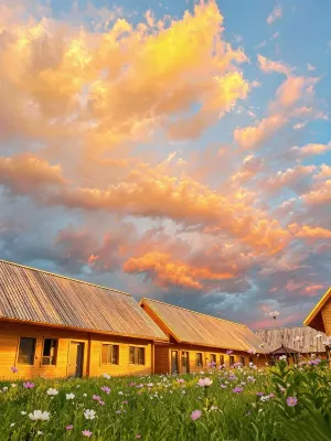 Habahe Chengmei · Song of the Sky Homestay - Bãi đậu xe