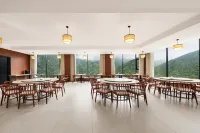 Hanyun Nanting · Oxygenated Mountain View Inn (Altitude 2800m) - พร้อมอาหารเช้า