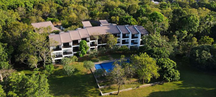 Grand Tamarind Lake Hotels in Moneragala