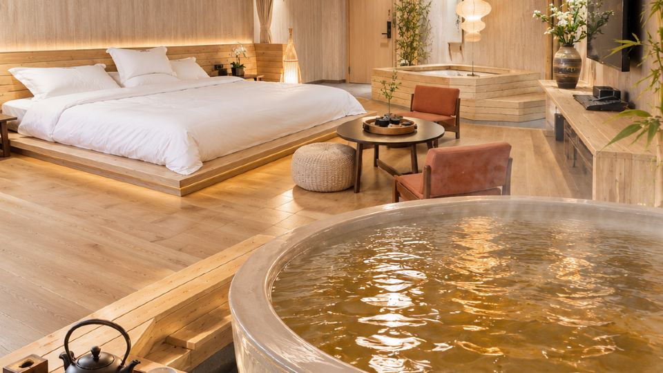 Onsen and Zen Resort Hotel Leshan
