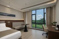 Tianchen Hotel - parking