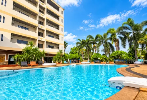 Hi Hotel - parking
