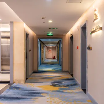 Wanzai County Lotus Hotel