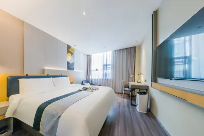 Homeinn Selected Hotel (Foshan Beijiao Park Subway Station Midea Real Estate Plaza) Отели в г. Фошань